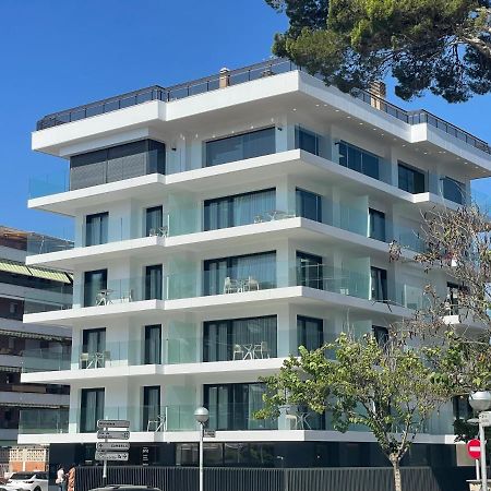 Rentalmar Suites Salou Families Only Exterior photo