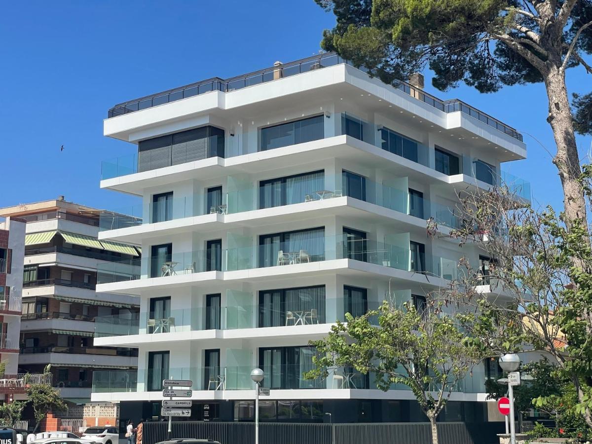 Rentalmar Suites Salou Families Only Exterior photo